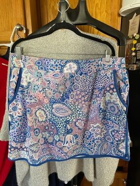 T By Talbots Women’s Floral Stretch Skort Size XL Blue Pink